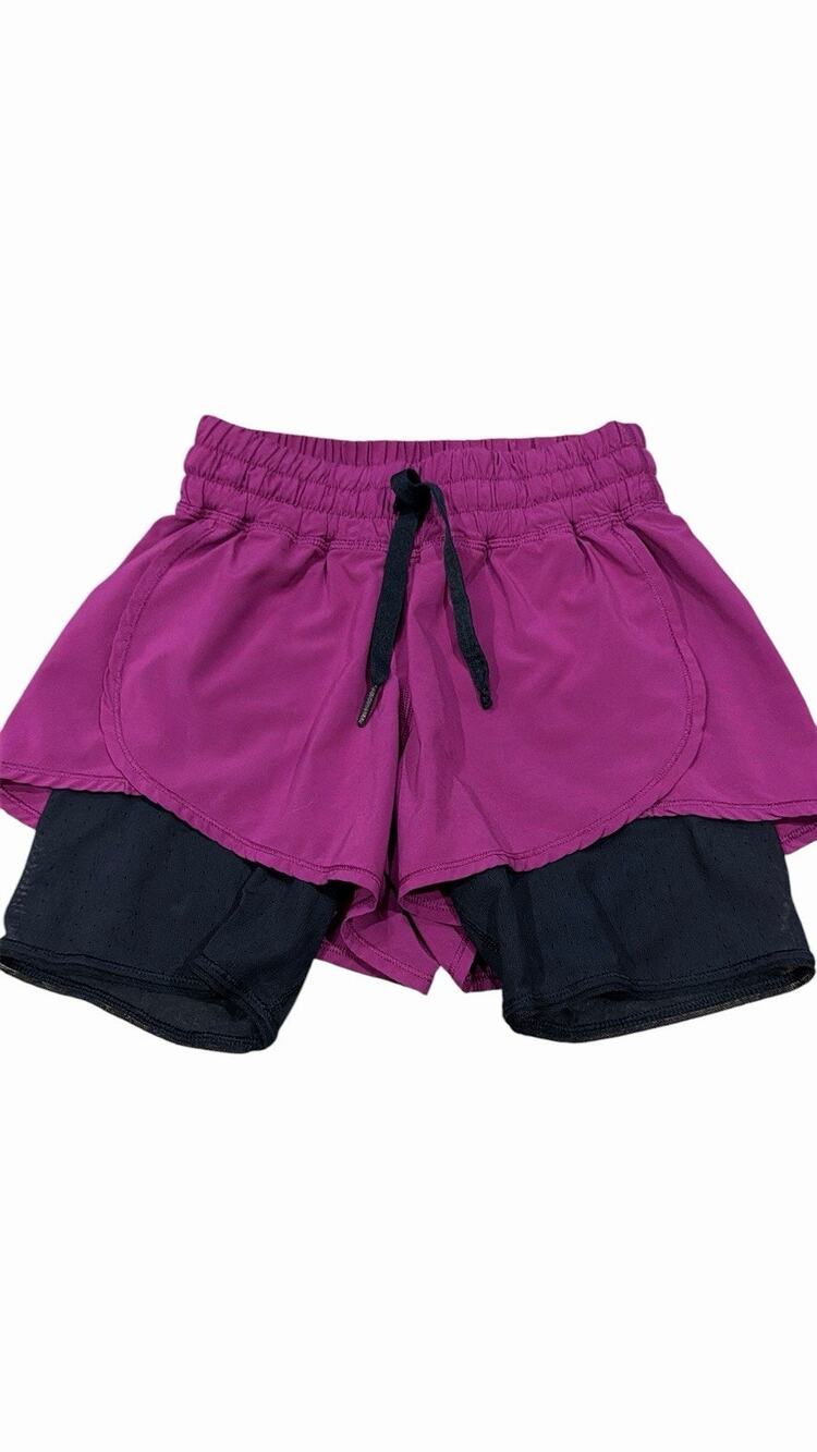 Lululemon Hot to Street Shorts Women's 2 Regal Plum Black Lined Running Trails